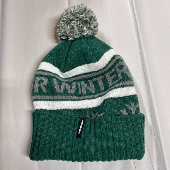 Patagonia Pom Pom Beanie - Picture 1 of 5